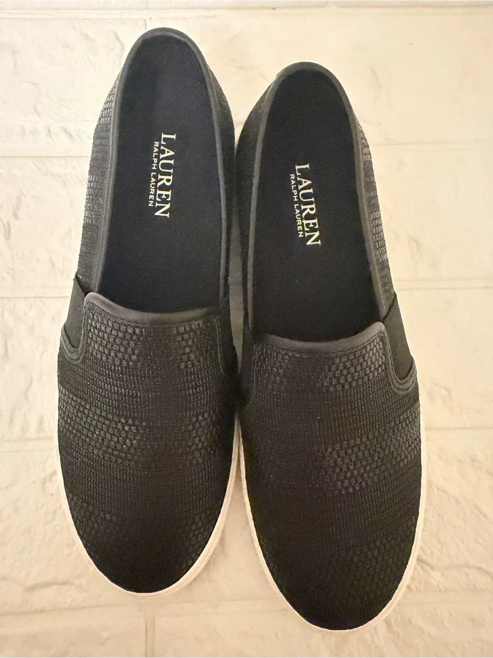 Lauren Ralph Lauren faux leather slip on sneakers black 6.5